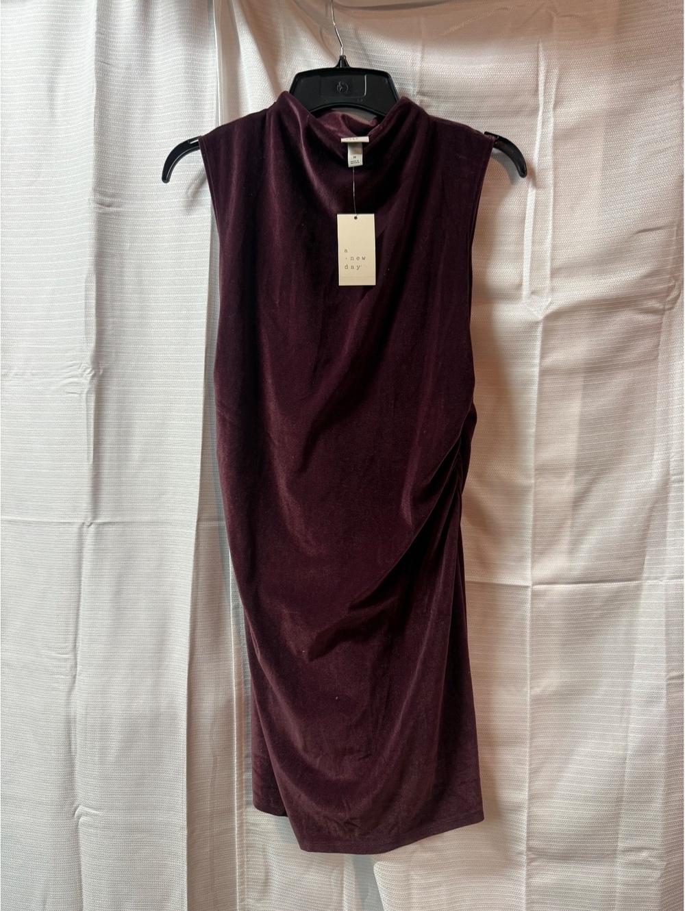 a new day Sleeveless Velvet Dress in Burgundy, Size M